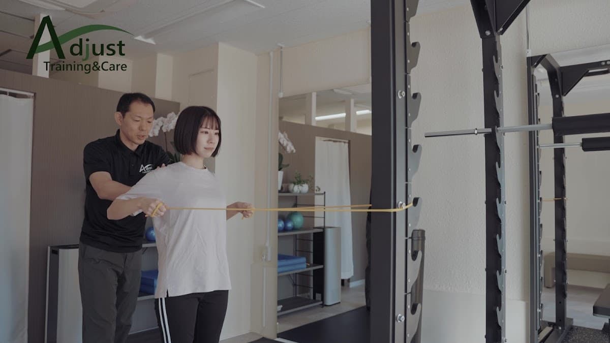 アジャスト上野|パーソナルジム × 鍼灸・整体