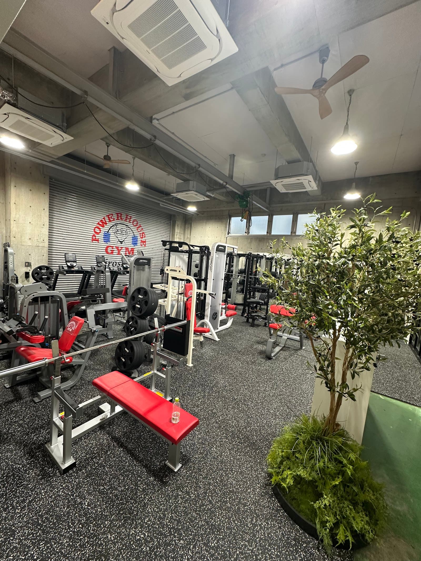 Powerhouse Gym Hiroshima, Japan(パワーハウスジム広島ジャパン)