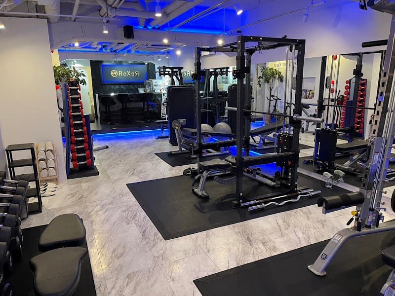 ReXeR PeRSoNaL GyM Akasakaten