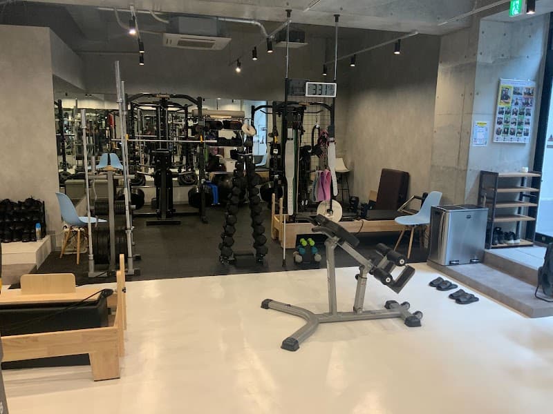 パーソナルトレーニングジム ASPI恵比寿西口店