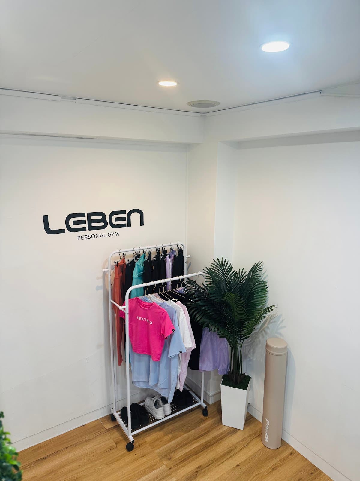 パーソナルジム LEBEN