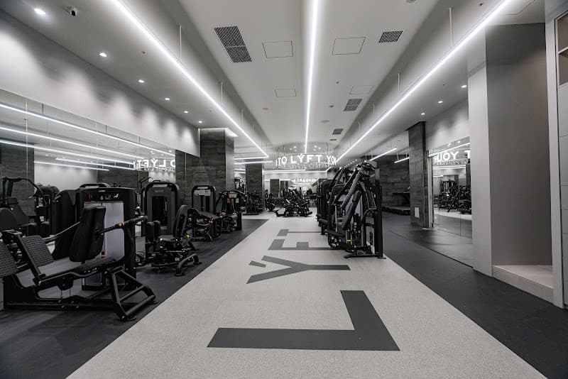 LYFT GYM & CAFE(リフトジム&カフェ) 表参道・原宿