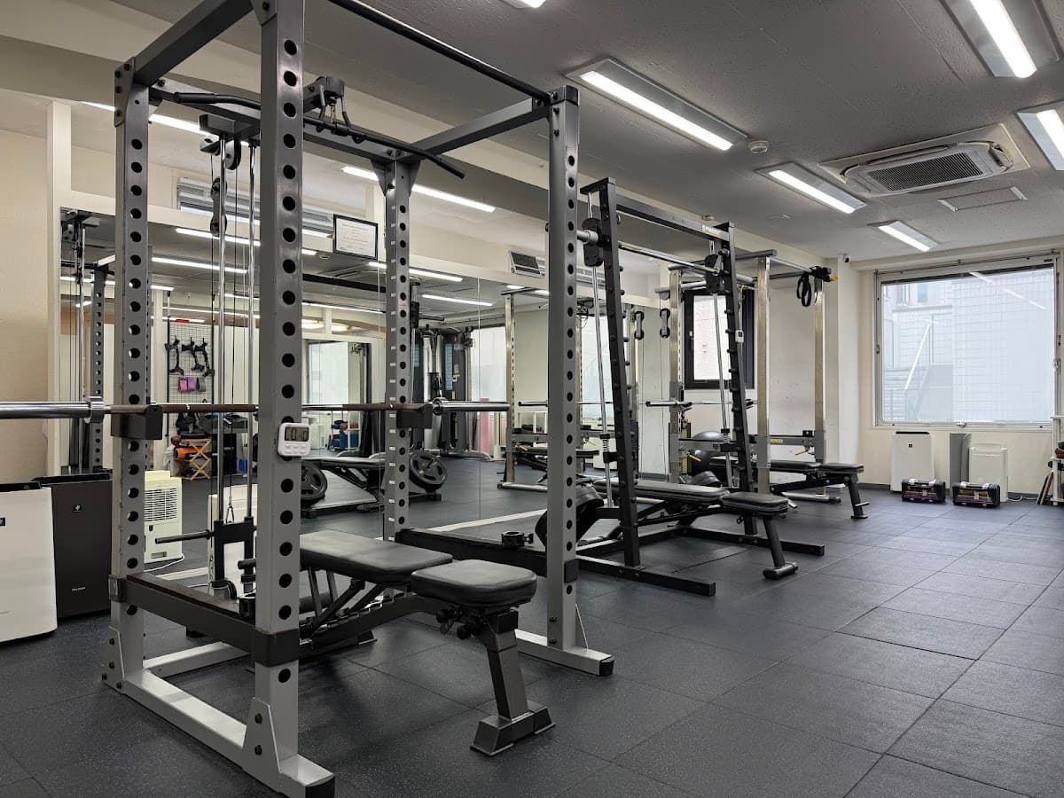 ASPI新宿三丁目御苑店 パーソナルトレーニングジム