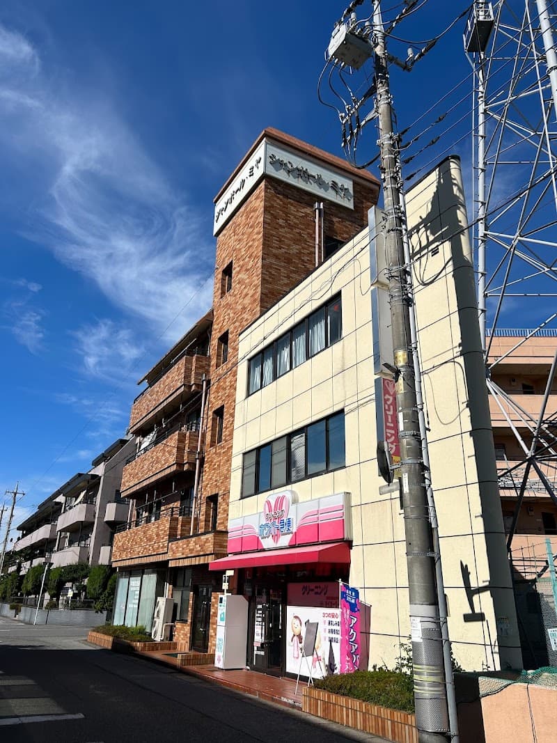 OUTLINE(アウトライン)宇都宮店