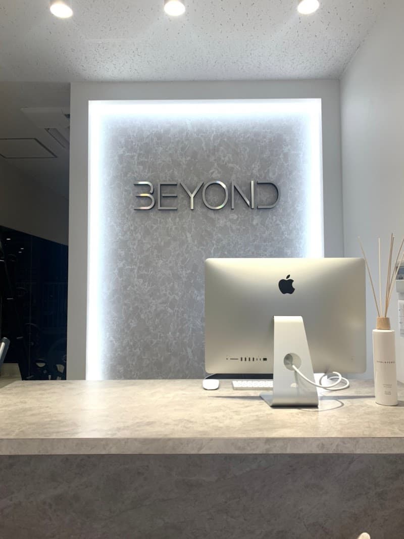 BEYOND 横浜西口店