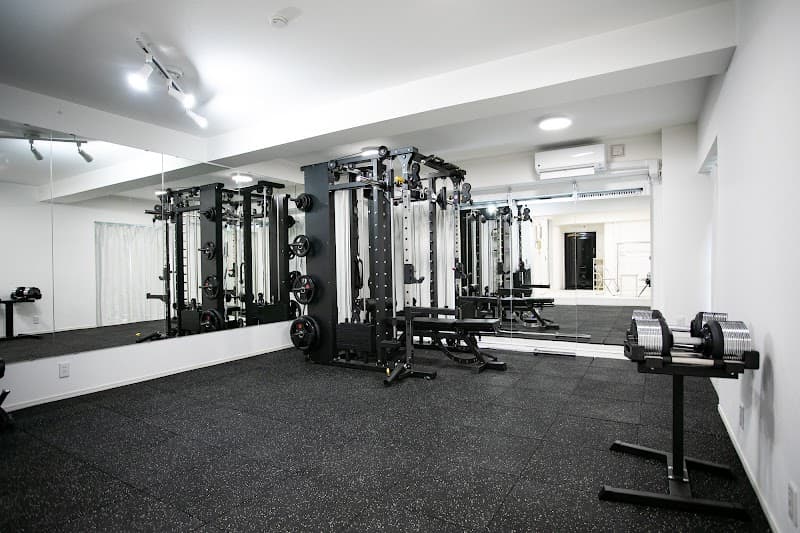 CLIFF GYM 中野坂上店