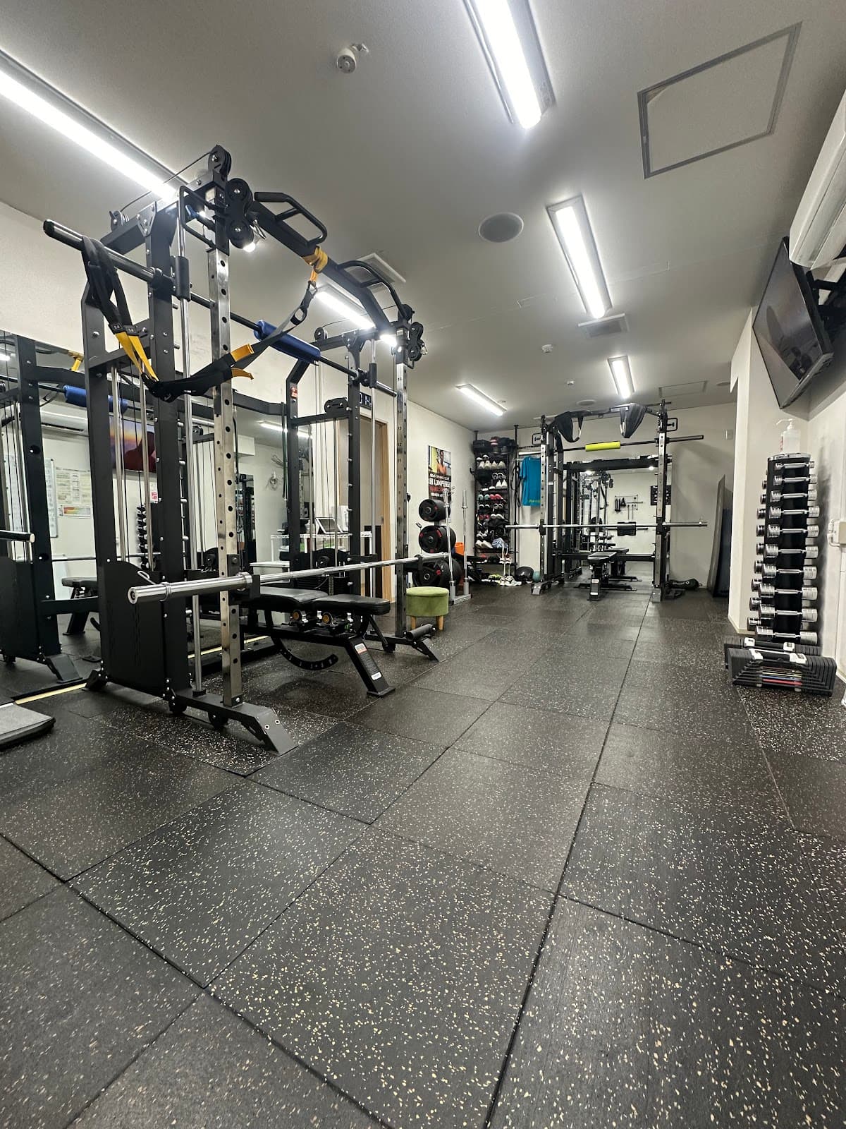 hang out gym