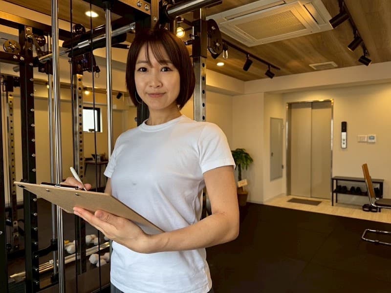 40代、50代向けパーソナルジムbloom fit17・三宮