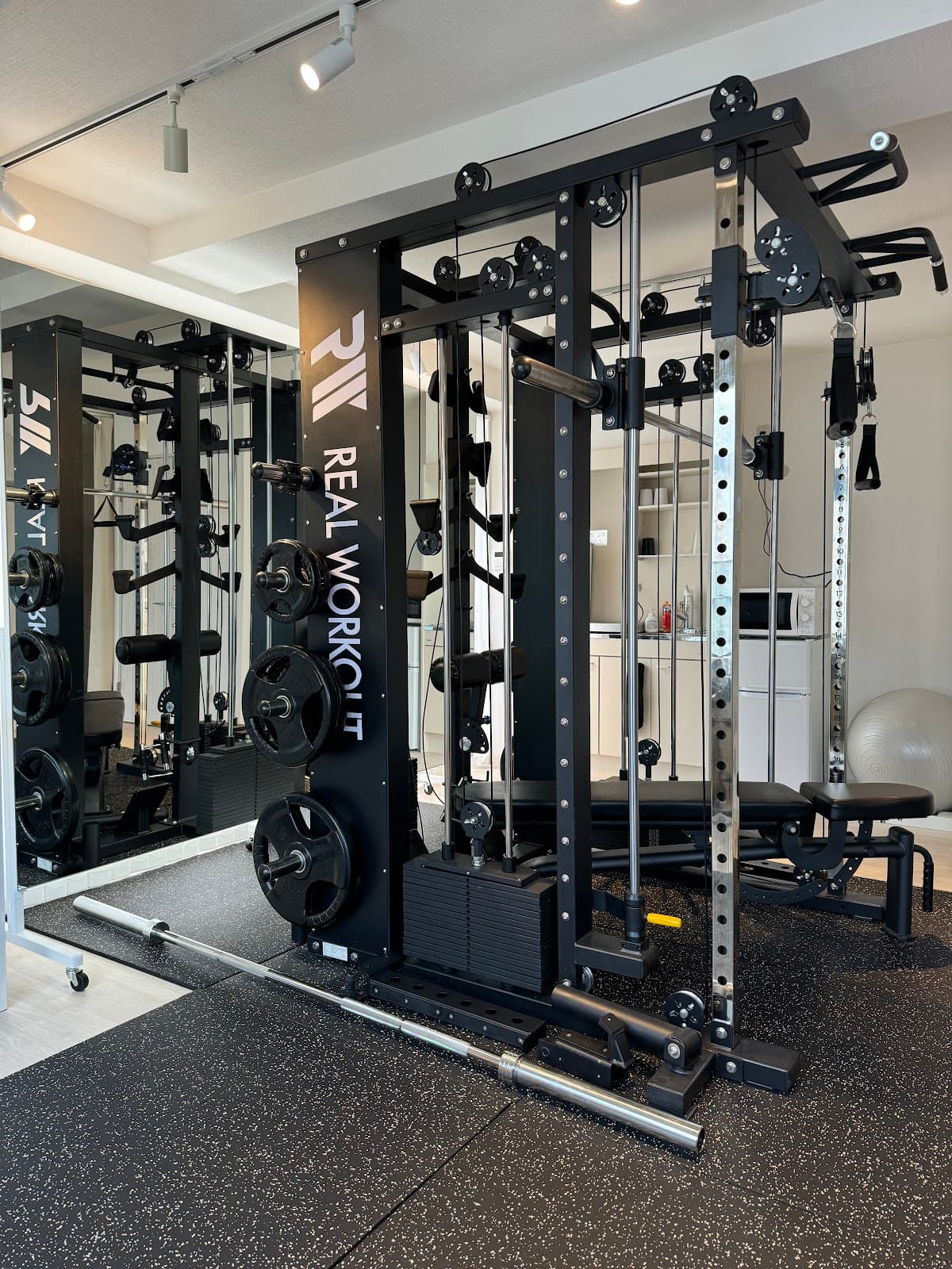 REAL WORKOUT(リアルワークアウト)高輪台店