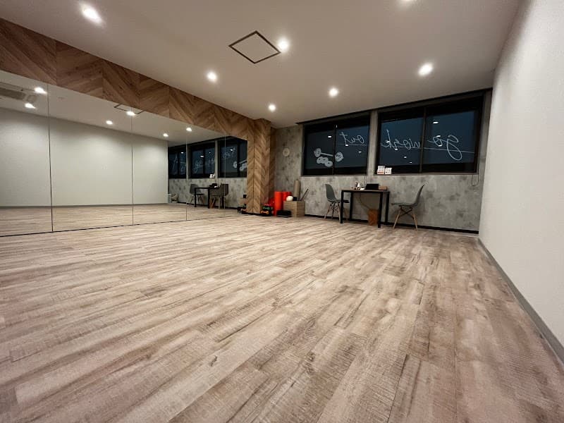 E9th PRIVATE GYM 青木島店