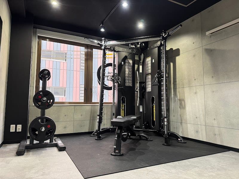 THE PERSONAL GYM (ザ パーソナル ジム)神戸三宮店