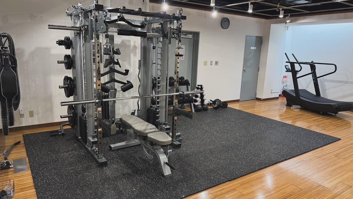 private gym &H
