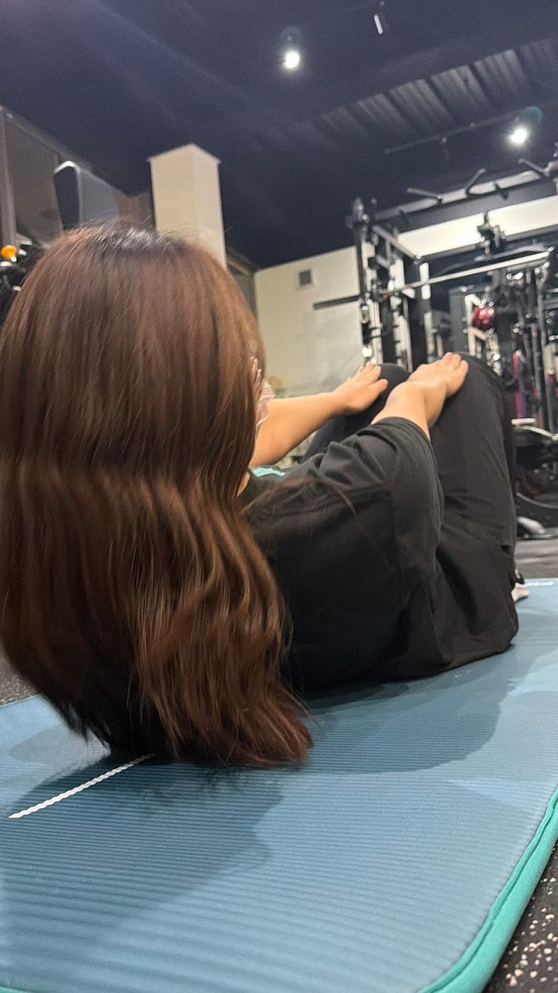 1-LIFE-WAN PERSONAL GYM