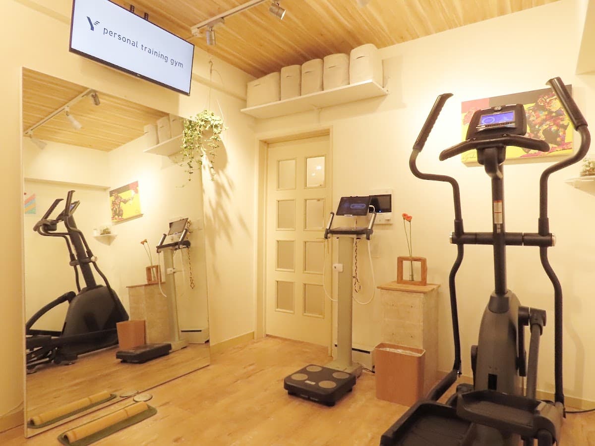Y personal training gym ワイジム(飯田橋/パーソナルジム/加圧ジム/ダイエット)
